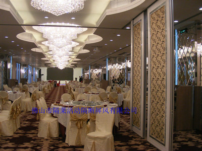 四平多功能廳移動隔斷屏風(fēng)生產(chǎn)廠家及服務(wù)介紹